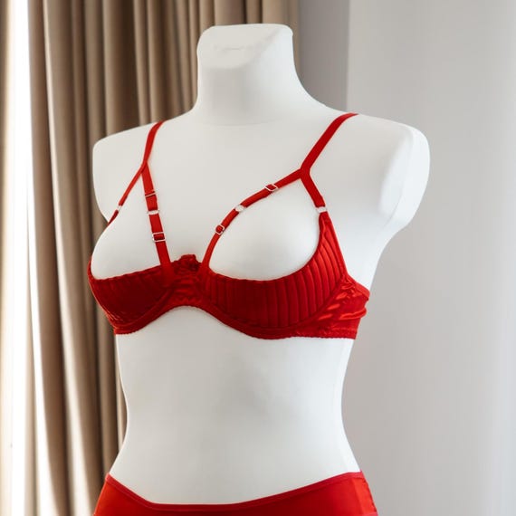 Quarter cup bra discount