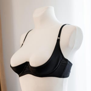 sexy dessous kleine brüste Französisch sexy dessous set plus größe kleine brüste versammelt  einstellbare bügel unterwäsche set versuchung mesh bh und bri / vertrauten main image 1