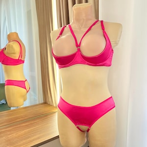 Kuplösa underkläder stora bröst, Öppen kupalös bh hyll-bh, Kuplösa underkläder plus size, Genomskinliga underkläder med öppna kupor och trosor