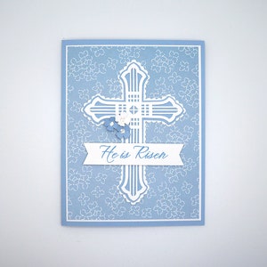 Carte de Pâques faite main avec croix de Pâques festonnée