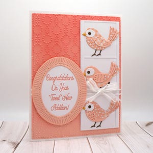 Carte de vœux faite main avec des oiseaux roses