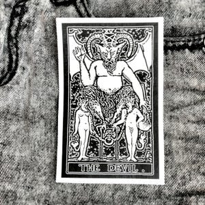 CARTE DE TAROT DIABLE / / Écusson punk en toile d'art carte de tarot tout noir / / Écusson de tarot en toile Rider-Waite / / Coudre des vestes, des sacs