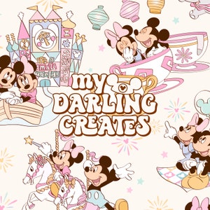 Könnte beinhalten: Ein verspieltes Muster mit Mickey und Minnie Mouse in verschiedenen Szenen. Das Design umfasst ein Karussell, Teetassen und den Schriftzug "My Darling Creates" in einer Retro-Schriftart, alles vor einem cremefarbenen Hintergrund mit Pastellakzenten.