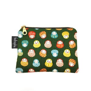 kleine handgemachte Geldbörse * Geldbeutel aus Baumwolle * Portmonee mit Daruma Print * kleine Tasche aus japanischem Stoff