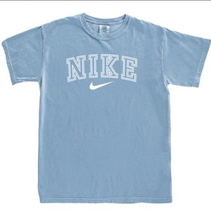 nike vintage tee