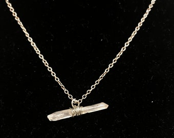 quartz jewel - clear quartz necklace - raw crystal necklace - wire wrapped crystal necklace - crystal necklace
