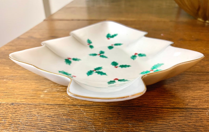 Vintage Christmas Tree Dish/plate With Holly Pattern and Gold Etsy