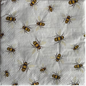 Individual Napkin ~ Bumblebees