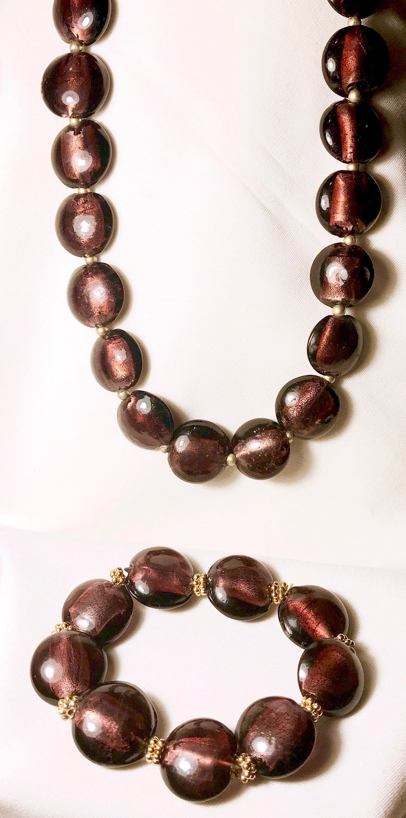The wave of mid century in all its charms See Purple lovers unite in enjoying this beautiful vintage carbochon with see through stones