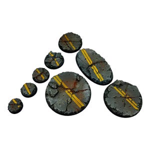 Painted Miniatures Bases - CRACKED ROAD - All Sizes, Round & Oval, 3D Resin Figure Stands for Wargaming, Table Top Games, DnD, RPG
