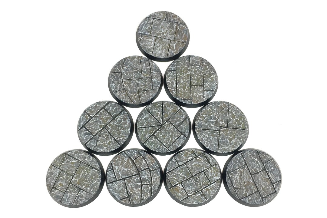 thumbnail image 2 of 10x 32mm Resin Bases - Stone Ruins Terrain Style - Round Unpainted Bases For LOTR, Warhammer, Tabletop Miniatures 2 of 6