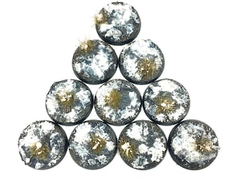 25mm Bases For Miniatures, Painted WINTER ROCKS, 10 Wargaming and Role Playing Miniatures Bases