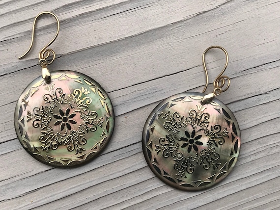 Pearlescent Abalone Seashell Drop Earrings with Go