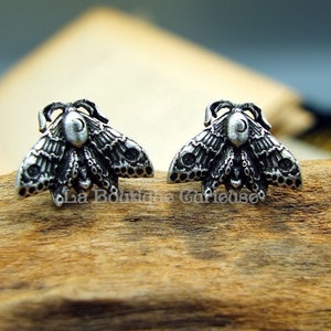 Moth stud earrings Wiccan Night / Wicca / Gothic