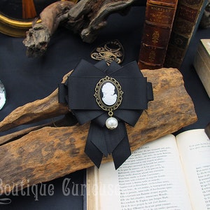 Victorian gothic steampunk style cameo brooch image 2