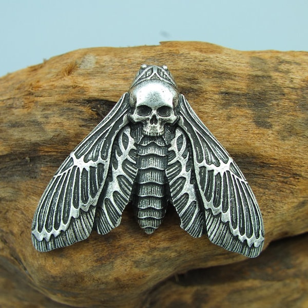 Pendentif et cordon sphinx tête de mort / papillon de nuit gothique punk - acier inoxydable