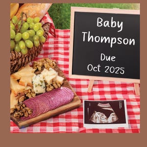 Faire-part bébé personnalisé grossesse prochaine échéance échographie pique-nique printemps enceinte modèle numérique tableau de charcuterie