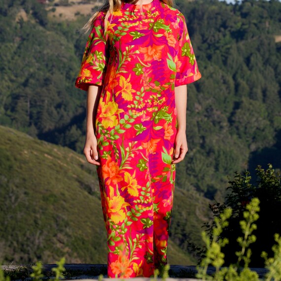 Sears '60s/'70s Fluorescent Tropical Floral Muumuu
