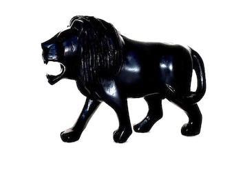 Figura del Rey León de madera de ébano - Decoración única para la oficina