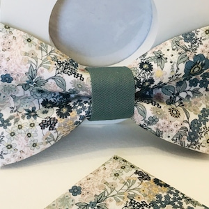 Sage Green & Blue Liberty Style double bow tie and plain Green fabric/Adult/Child/Baby/Costume Pocket/Ceremony/Wedding/Baptism Adulte