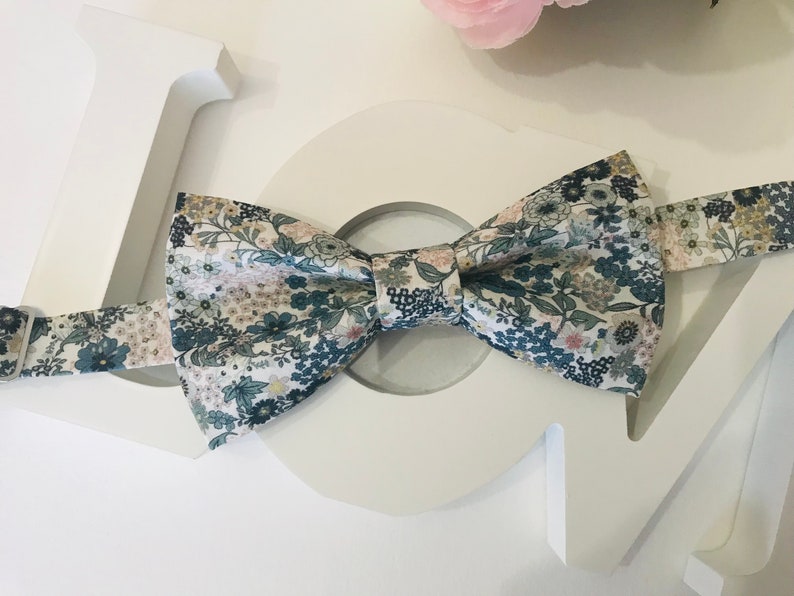 Sage Green and Blue Liberty Style Bow Tie/Adult/Child/Baby/Costume Pocket/Flower Print/Cotton Fabric/Ceremony/Wedding image 3