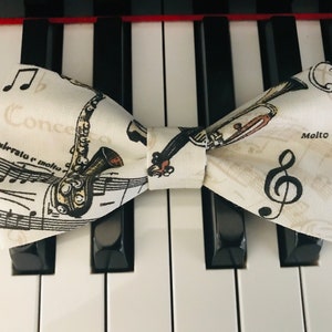 Music bow tie/Musical instruments print/Color: Ecru, Black, Beige/Adult/Child/Baby