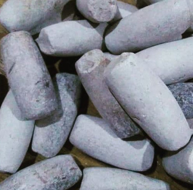 Ayilo - Mobu/ Mabele/ Efun/Edible Clay Chunks 200g