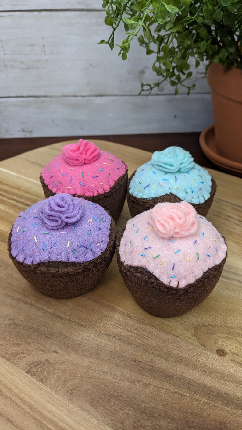 Felt play food, 4 felt chocolate cupcakes with frosting and sprinkles, eco friendly kid's toys, tea party desserts, childrens bake shop food image 4