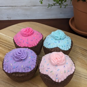 Felt play food, 4 felt chocolate cupcakes with frosting and sprinkles, eco friendly kid's toys, tea party desserts, childrens bake shop food image 10