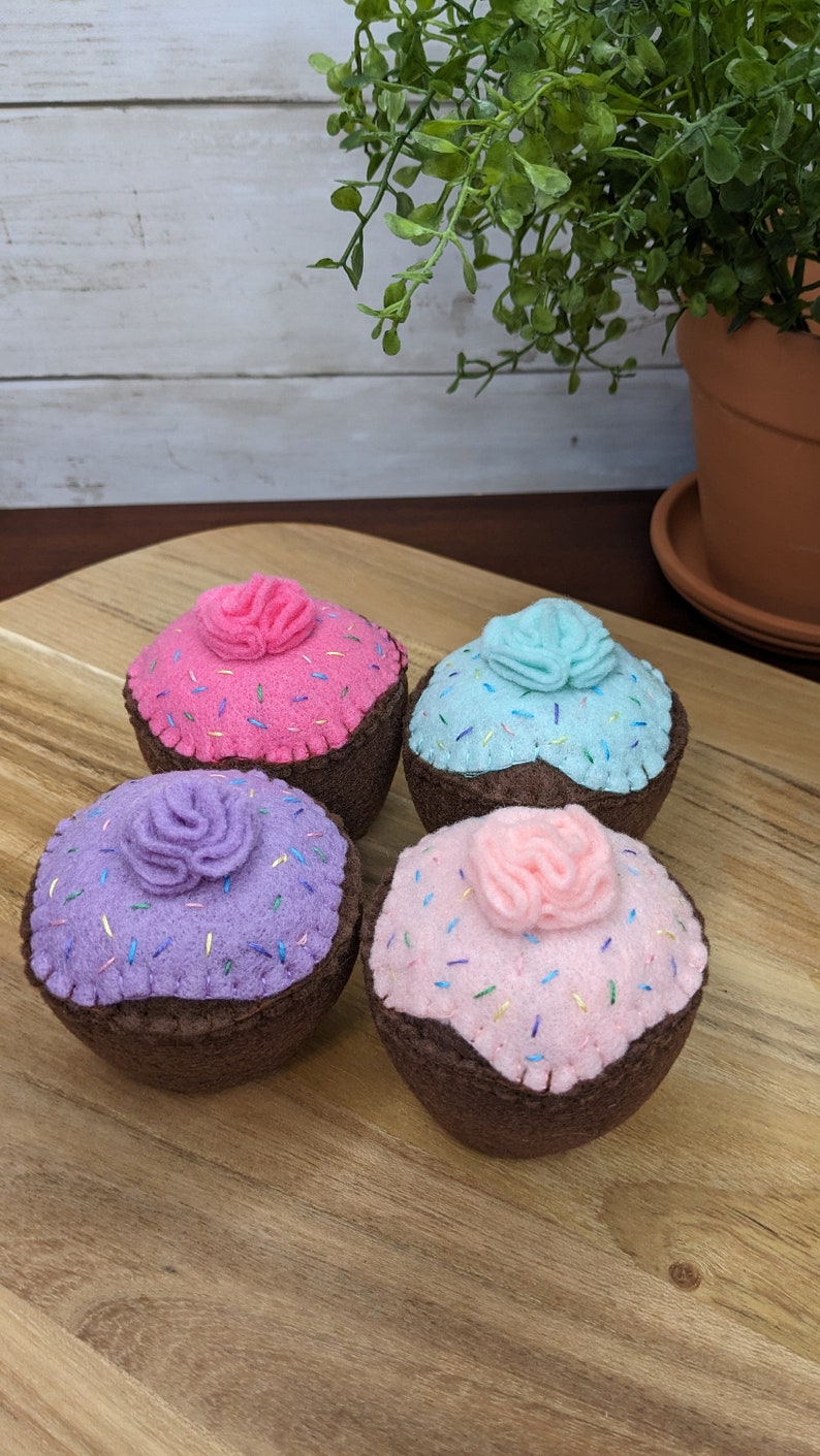 Felt play food, 4 felt chocolate cupcakes with frosting and sprinkles, eco friendly kid's toys, tea party desserts, childrens bake shop food image 10