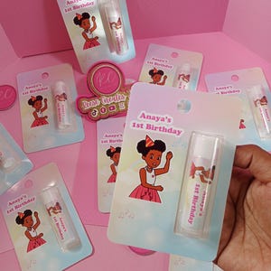Recuerdos de fiesta de bálsamo labial personalizado - Gracie Corner Birthday