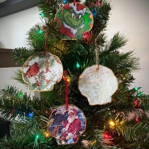 Maine Scallop Shell Christmas Ornament