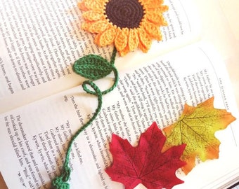 Crochet Sunflower bookmark, Sunflower bookmarks, Teacher's gift, Gift for any occasion, Christmas gift, Perfect gift for book lovers