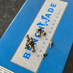 Benchmade GOLD Titanium Phillips Pocket Clip Screws (M)   Benchmade Adamas 275 Models