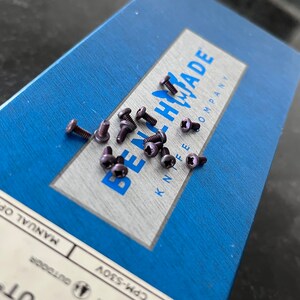 PURPLE Titanium Phillips Pocket Clip Screws (M)    Benchmade Osborne Models