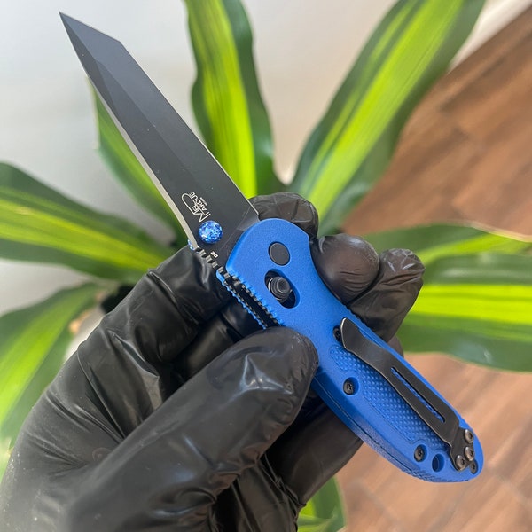 Benchmade Mini Presidio • Blue CRYSTAL EYES Thumb Stud • Lightweight • More Models In Description • Hardware Upgrade • 1x Stud