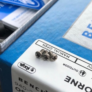 Benchmade Knives 3x TITANIUM Phillips Pocket Clip Screws / Benchmade Models Listed