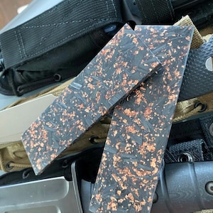 Messerschalen Griffe Custom Messerbau • KUPFER FLAKE Kohlefaser • ComTech Verbundstoff • 2x Scale-Rohlinge