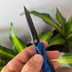 Benchmade Mini Bugout • DESIGN EYES Thumb Stud • More Compatibility In Description • Hardware Upgrade • 1x Stud / Candy Black