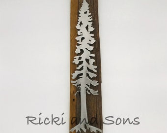 Pine Tree on Barn Wood / Wood and Metal Signs / Rustic Sign / Wall Art / Wall Decor