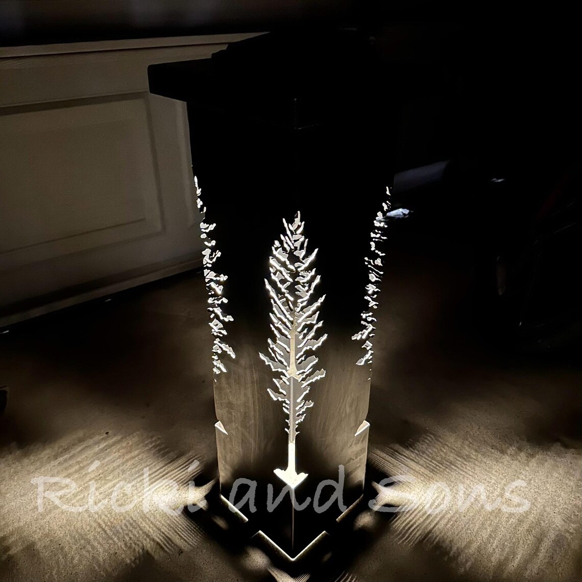 Column Design Tree Decor Custom Sized Garden Column W/solar Lighted Top -garden Pillar - Pine ...