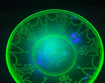 Vintage Uranium Dish- Hocking Ballerina 5” Dish-Green Uranium Glass Dish-Vintage Glass-Uranium Glass-UV Reactive Glass-Vintage Cameo Glass