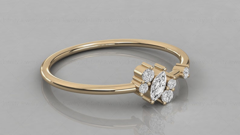 14k Gold Marquise And Round Diamond Cluster Ring