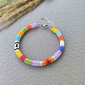 Colorful Beaded Bracelet Adjustable Chain Hand Woven Boho Jewelry Multicolored Pride Bracelet Seed Bead Bracelet Summer Gift for Her Y2k