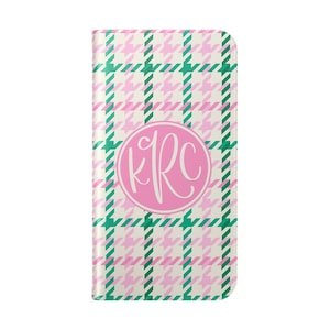 Funda para teléfono tipo billetera, funda para teléfono tipo billetera preppy, funda con monograma, funda tipo billetera para iPhone preppy, patrón de pata de gallo rosa y verde, regalo de primavera para ella