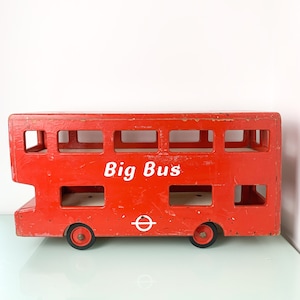 Wooden Red Bus|British Route Master|London Red Bus|Vintage Collectable Bus