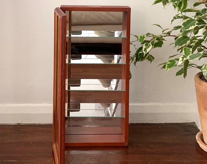 Vintage Small Curio Display Etsy