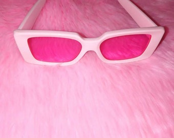 big chunky sunglasses