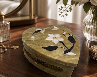 Vintage Crowning Touch Heart-Shaped Carved Soapstone Trinket Box with Mother-of-Pearl Floral Inlay (Made in India)