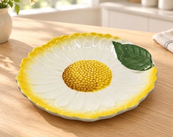 Vintage Andre Richard Hand-Painted Ceramic Daisy Embossed Plate – Mid-Century Floral Decor (Made in Japan)